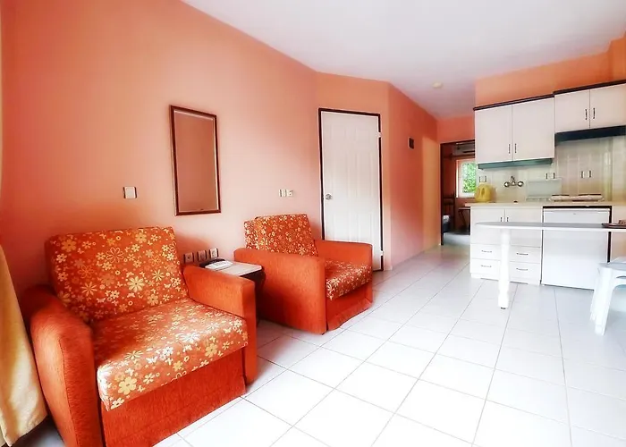 Hotell Eden Garden